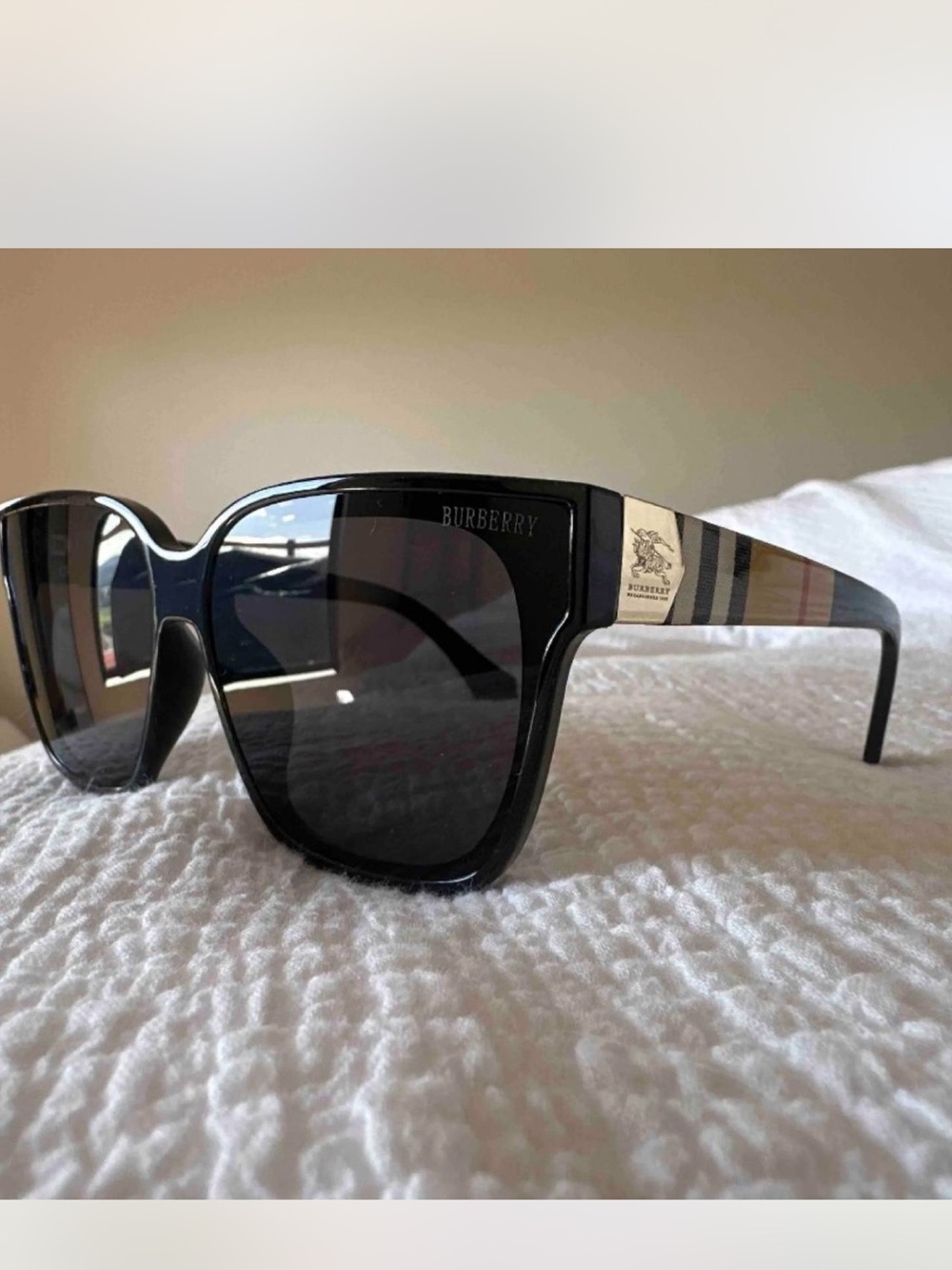Burberry Black Sunglasses with Beige Plaid Temples